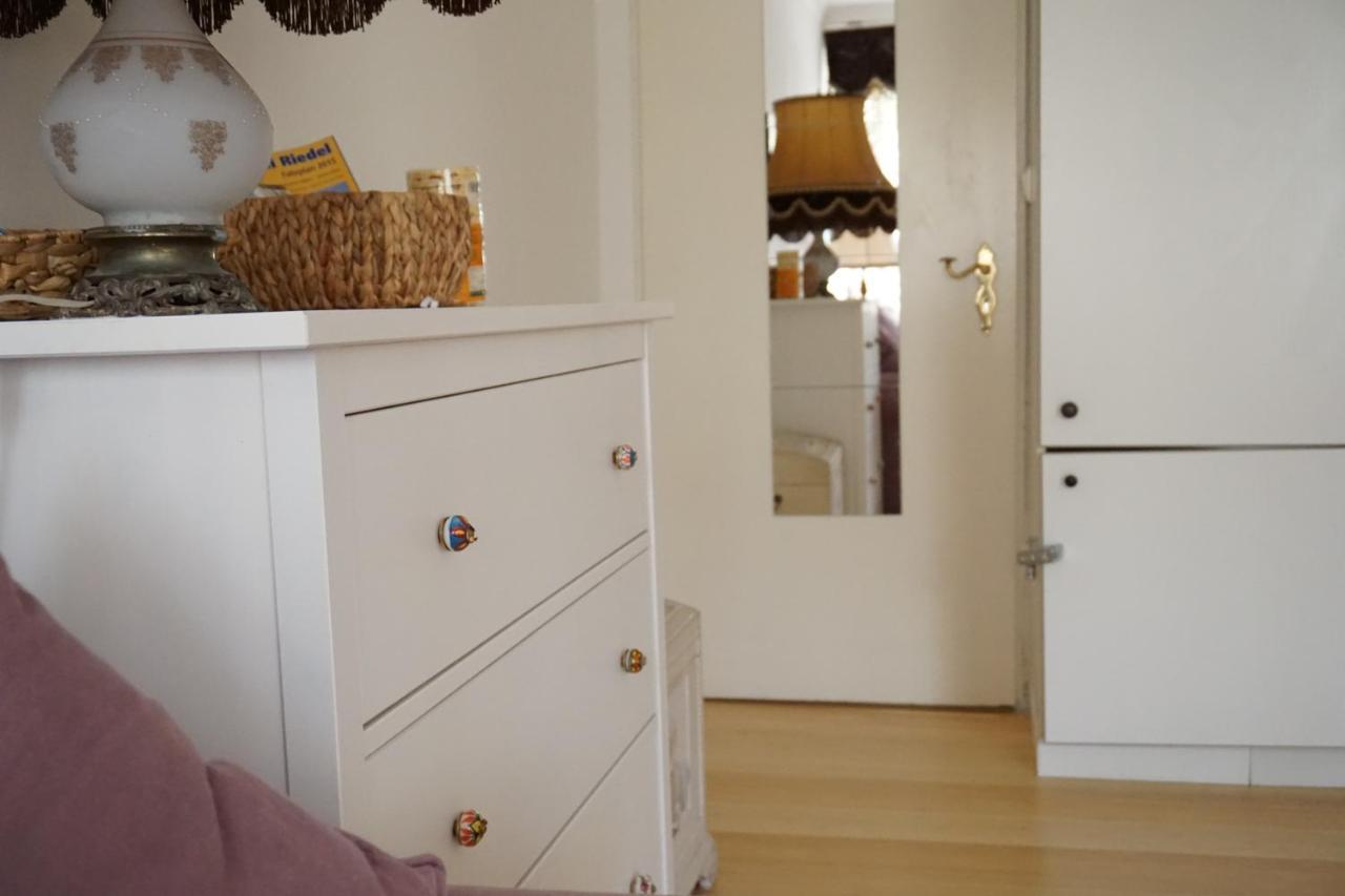 Apartamento Escapade En Bord De Spree Berlim